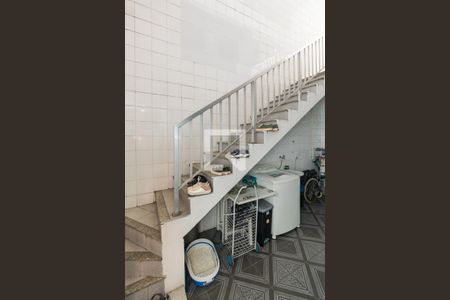 Casa à venda com 390m², 3 quartos e 4 vagasÁrea de Serviço - Acesso ao 2º andar e terraço