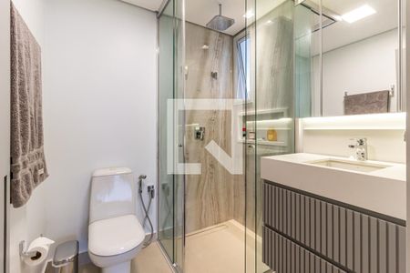 Apartamento para alugar com 240m², 1 quarto e 4 vagas Apartamento para alugar com 240m², 1 quarto e 4 vagasSuíte - Banheiro 2