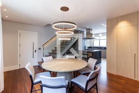 Sala de apartamento para alugar com 1 quarto, 240m² em Higienópolis, São Paulo