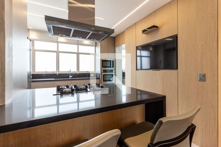 Apartamento para alugar com 240m², 1 quarto e 4 vagas Apartamento para alugar com 240m², 1 quarto e 4 vagasCozinha