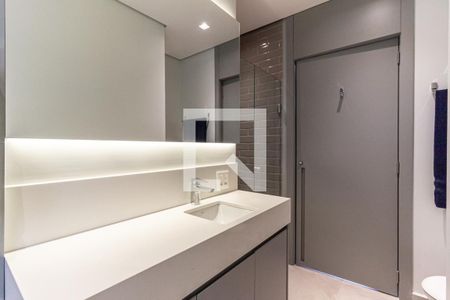 Apartamento para alugar com 240m², 1 quarto e 4 vagas Apartamento para alugar com 240m², 1 quarto e 4 vagasCobertura - Banheiro