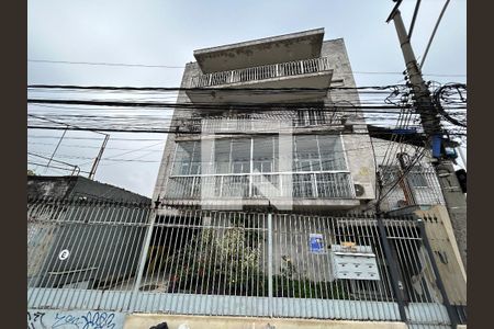 Apartamento à venda com 80m², 2 quartos e 1 vagaFachada + plaquinha