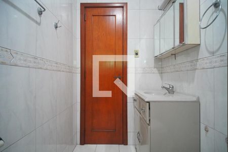 Casa à venda com 800m², 4 quartos e 5 vagasBanheiro da Suíte 1