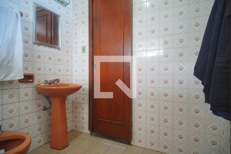 Casa à venda com 800m², 4 quartos e 5 vagasBanheiro da Suíte 3