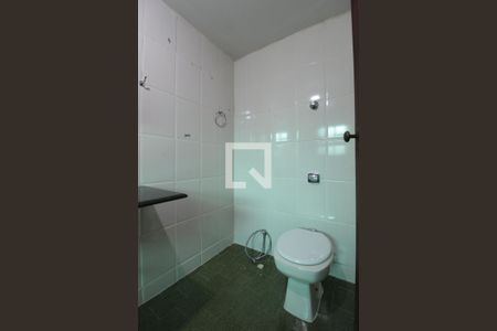 Casa à venda com 315m², 5 quartos e 3 vagasBanheiro da Suite 2