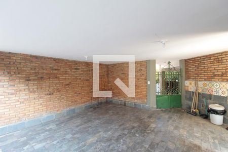 Casa à venda com 315m², 5 quartos e 3 vagasGaragem