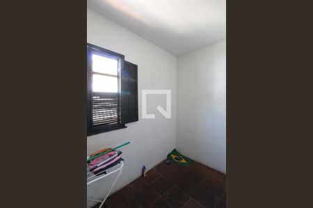 Casa à venda com 315m², 5 quartos e 3 vagasQuarto de Serviço