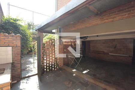 Casa à venda com 315m², 5 quartos e 3 vagasÁrea Externa