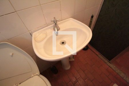 Casa à venda com 315m², 5 quartos e 3 vagasBanheiro de Serviço