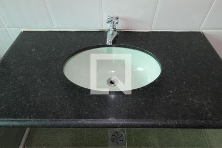 Casa à venda com 315m², 5 quartos e 3 vagasBanheiro da Suite 2