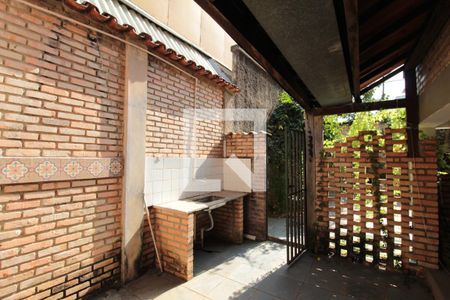 Casa à venda com 315m², 5 quartos e 3 vagasÁrea Externa