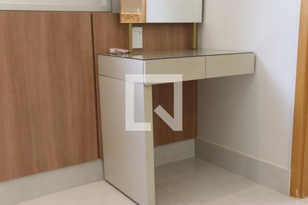 Apartamento para alugar com 77m², 2 quartos e 1 vagaSuíte