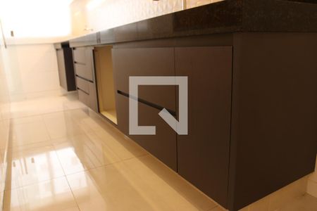 Apartamento para alugar com 77m², 2 quartos e 1 vagaCozinha e Área de Serviço