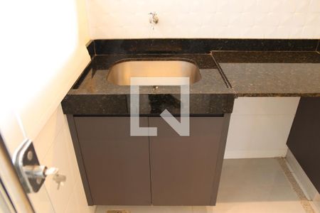 Apartamento para alugar com 77m², 2 quartos e 1 vagaCozinha e Área de Serviço