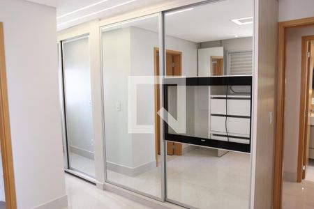 Apartamento para alugar com 77m², 2 quartos e 1 vagaSuíte