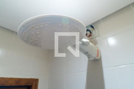 Casa à venda com 500m², 6 quartos e 2 vagas Casa à venda com 500m², 6 quartos e 2 vagasCasa 2 - Banheiro Social Detalhe