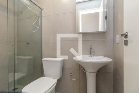 Banheiro de kitnet/studio para alugar com 1 quarto, 21m² em República, São Paulo