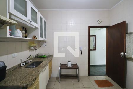 Apartamento para alugar com 80m², 2 quartos e 1 vaga Apartamento para alugar com 80m², 2 quartos e 1 vagaCozinha
