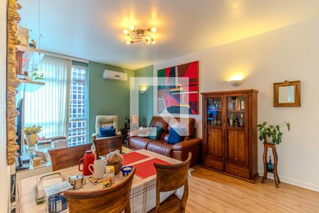 Sala de apartamento à venda com 2 quartos, 80m² em Bela Vista, São Paulo