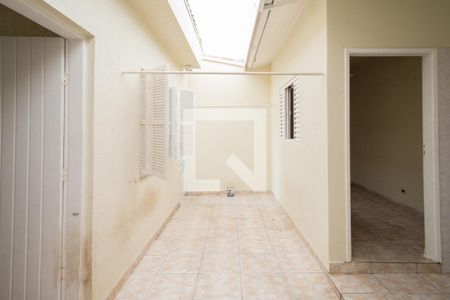 Casa para alugar com 120m², 2 quartos e 2 vagas Casa para alugar com 120m², 2 quartos e 2 vagasQuintal