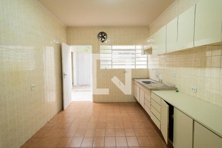 Casa para alugar com 120m², 2 quartos e 2 vagas Casa para alugar com 120m², 2 quartos e 2 vagasCozinha