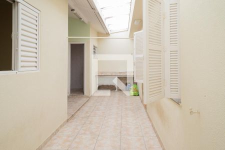 Casa para alugar com 120m², 2 quartos e 2 vagas Casa para alugar com 120m², 2 quartos e 2 vagasQuintal