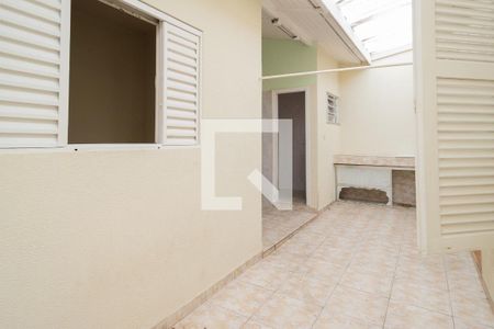 Casa para alugar com 120m², 2 quartos e 2 vagas Casa para alugar com 120m², 2 quartos e 2 vagasQuintal