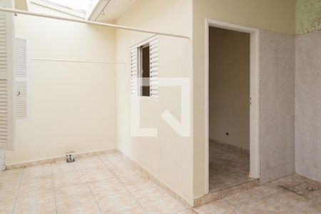 Casa para alugar com 120m², 2 quartos e 2 vagas Casa para alugar com 120m², 2 quartos e 2 vagasQuintal