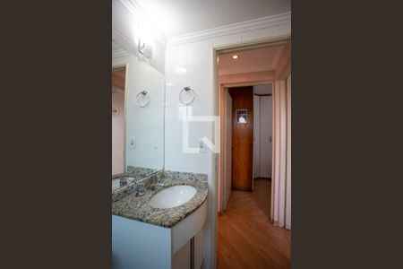 Apartamento à venda com 48m², 2 quartos e 1 vaga Apartamento à venda com 48m², 2 quartos e 1 vagaBanheiro