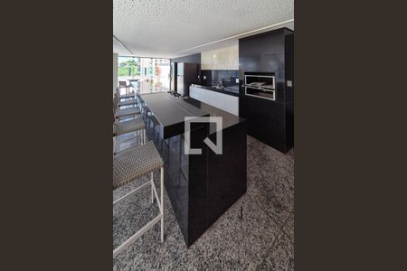 Apartamento à venda com 185m², 4 quartos e 3 vagasÁrea comum - Churrasqueira