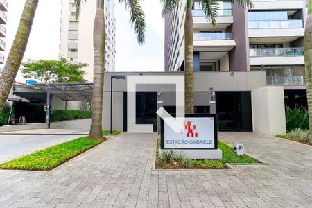 Apartamento para alugar com 42m², 1 quarto e 1 vagaFachada e portaria