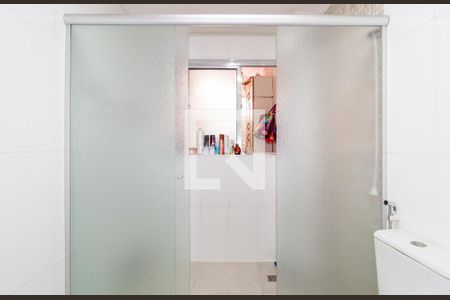Apartamento à venda com 58m², 2 quartos e sem vagaBanheiro