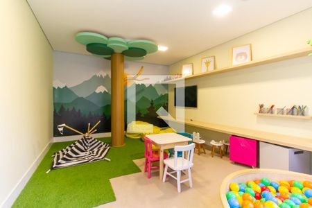 Apartamento para alugar com 39m², 2 quartos e 1 vagaÁrea comum - Playground