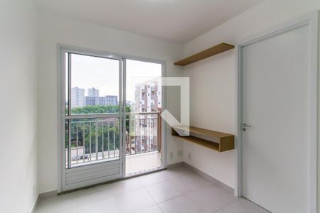 Apartamento para alugar com 39m², 2 quartos e 1 vagaSala