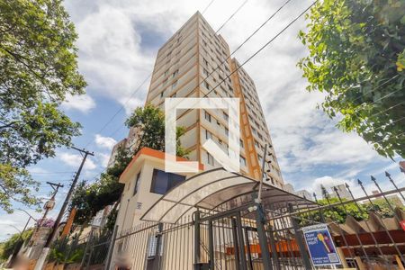 Apartamento para alugar com 60m², 2 quartos e 1 vaga Apartamento para alugar com 60m², 2 quartos e 1 vagaFachada
