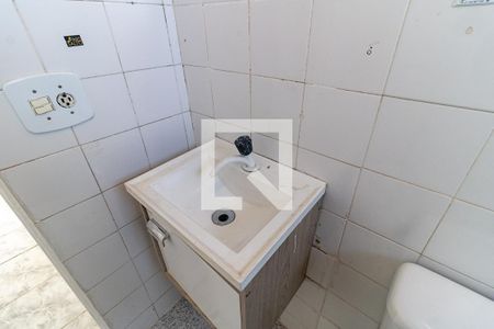 Apartamento para alugar com 60m², 2 quartos e 1 vaga Apartamento para alugar com 60m², 2 quartos e 1 vagaBanheiro