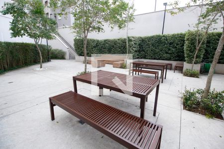 Apartamento à venda com 47m², 2 quartos e sem vagaÁrea comum