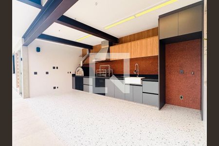 Casa à venda com 4 quartos, 460m² em Jardim Paulista, São Paulo