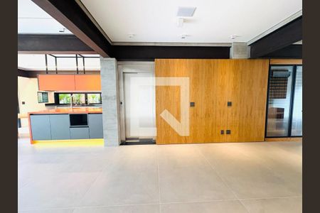 Casa à venda com 4 quartos, 460m² em Jardim Paulista, São Paulo