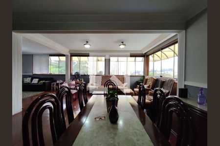 Casa à venda com 5 quartos, 568m² em Jardim Bonfiglioli, São Paulo