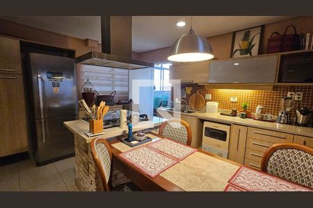 Apartamento à venda com 143m², 3 quartos e 1 vaga Apartamento à venda com 143m², 3 quartos e 1 vagaFoto 10