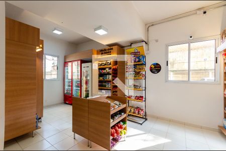 Apartamento à venda com 44m², 2 quartos e sem vagaMercado