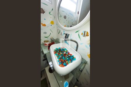 Apartamento à venda com 108m², 2 quartos e 2 vagas Apartamento à venda com 108m², 2 quartos e 2 vagasBanheiro da Corbertura