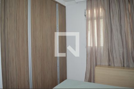 Casa de condomínio à venda com 160m², 3 quartos e 4 vagasQuarto 3