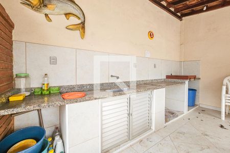 Apartamento para alugar com 296m², 5 quartos e 3 vagasVaranda