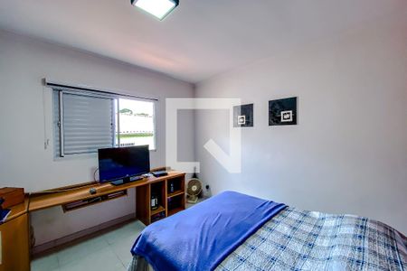 Casa à venda com 70m², 2 quartos e 2 vagasQuarto 2 - Suíte