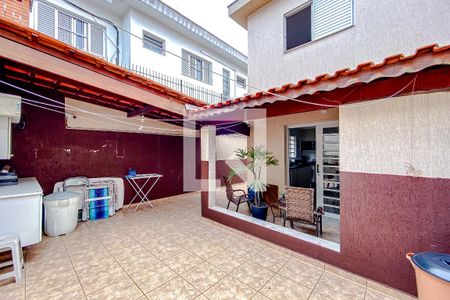 Casa à venda com 70m², 2 quartos e 2 vagasÁrea externa