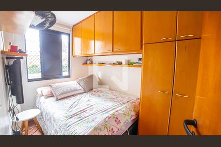 Apartamento à venda com 73m², 3 quartos e 1 vagaQuarto 2
