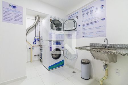 Apartamento à venda com 33m², 1 quarto e sem vagaÁrea comum - Lavanderia