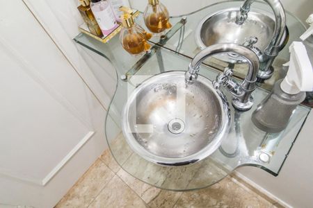 Apartamento à venda com 154m², 3 quartos e 2 vagasDetalhe do banheiro